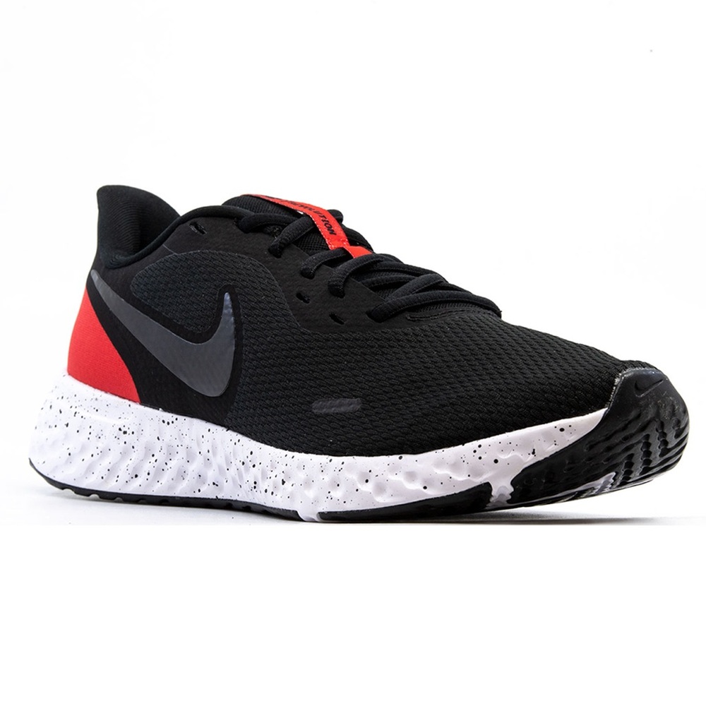 Nike Revolution Men’s Running
